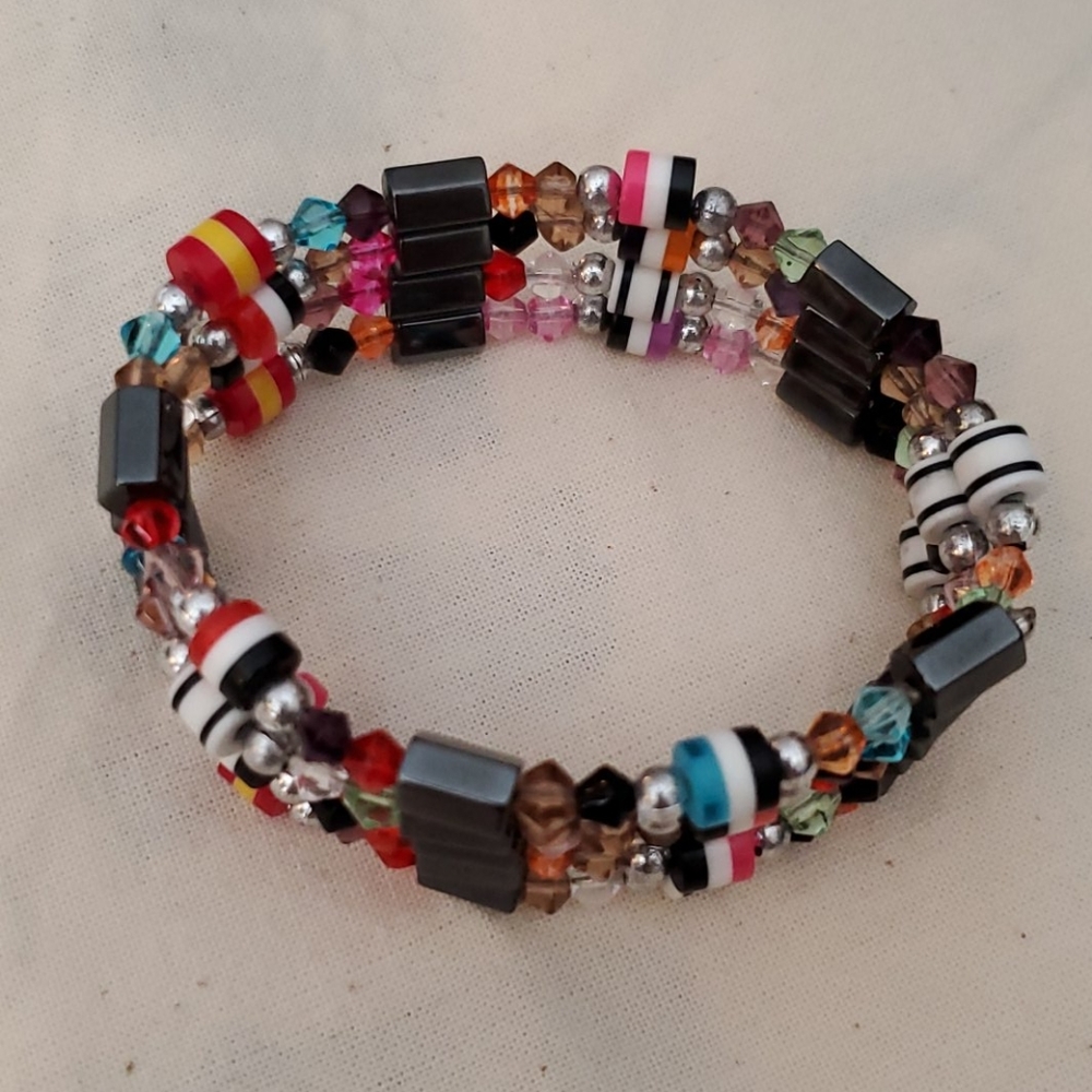 Magnetic Chain - Picture 2 of 2
